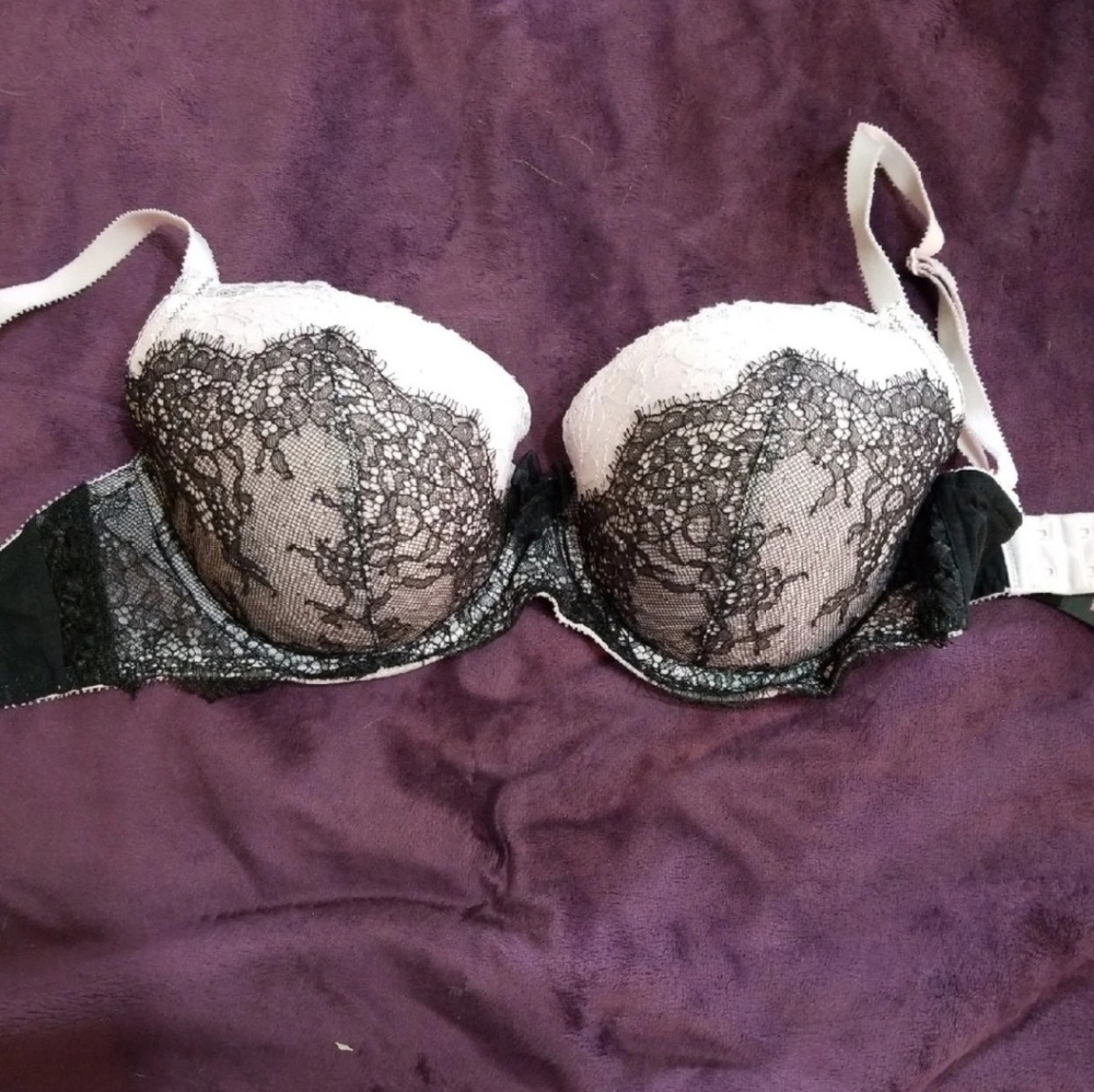 Victoria secret bra